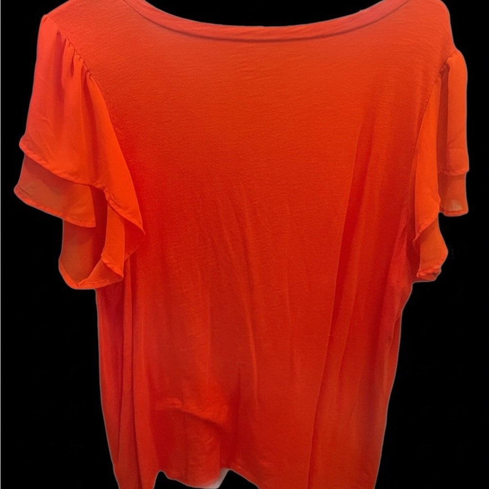Torrid Super Soft Slub Jersey Top in a bold, vibrant orange/red.
Torrid Size 1 - Picture 2 of 5